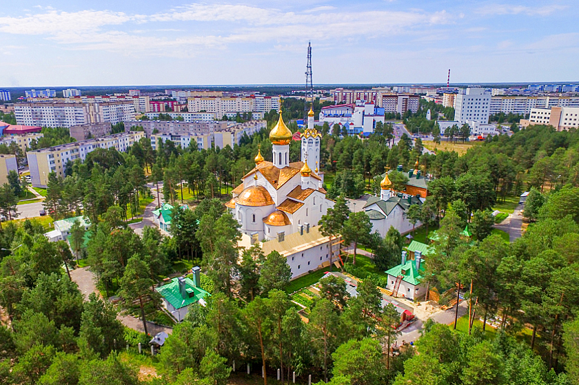 Храмовый комплекс Патриаршего подворья Пюхтицкого Свято-Успенского ставропигиального женского монастыря